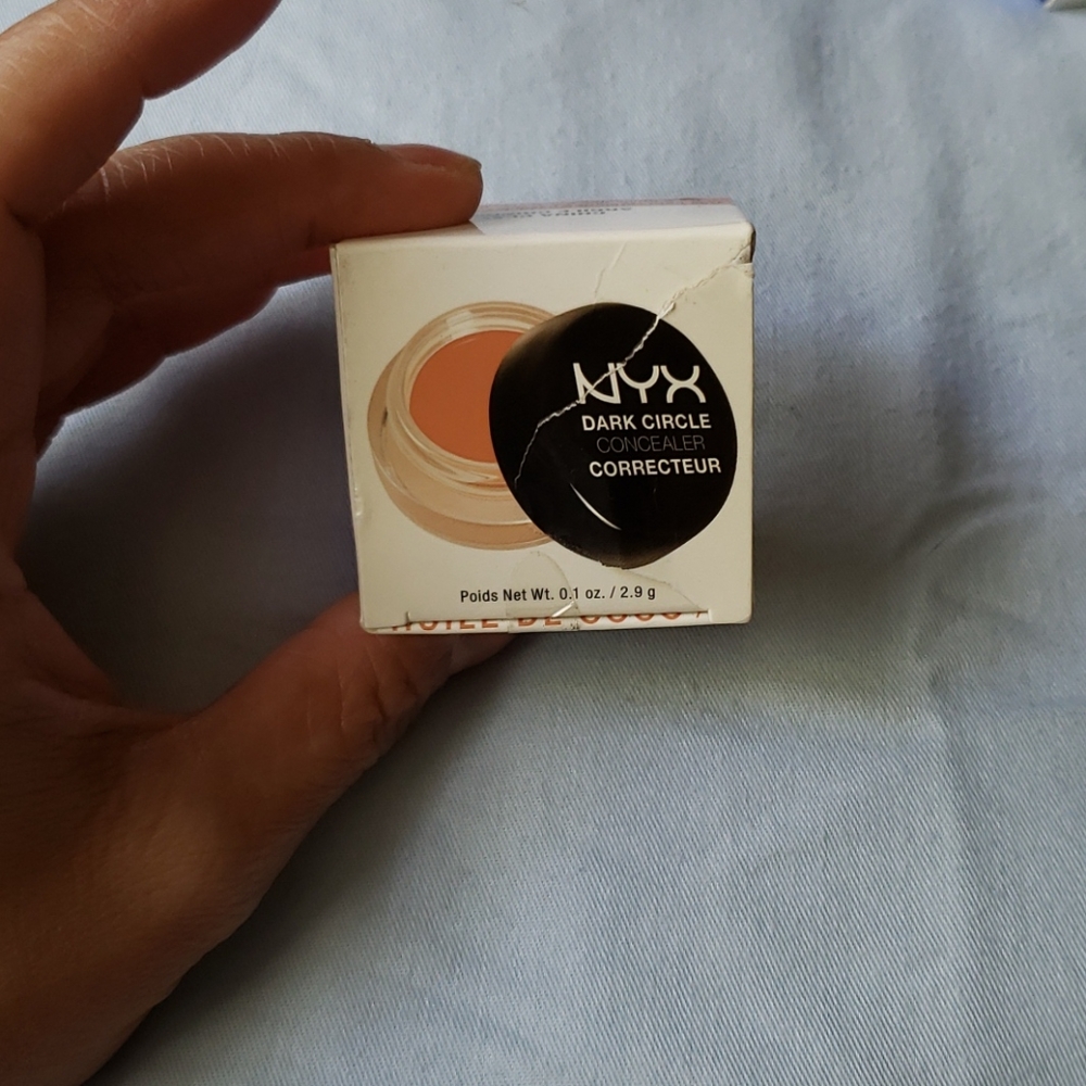 Make up bundle - Picture 4 of 4
